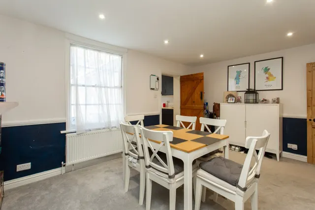 Barrow Hill Place, Ashford, TN23, photo 3