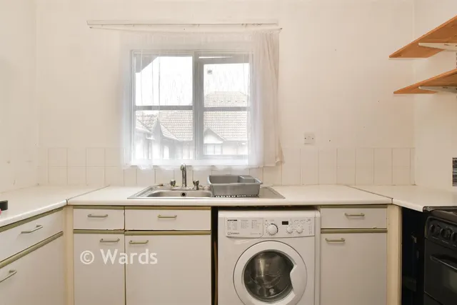 Clifton Walk, Dartford, DA2, photo 3