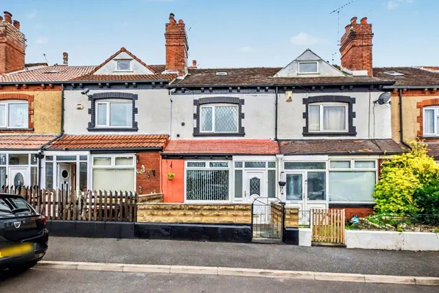 Halliday Place, Leeds, LS12, photo 1