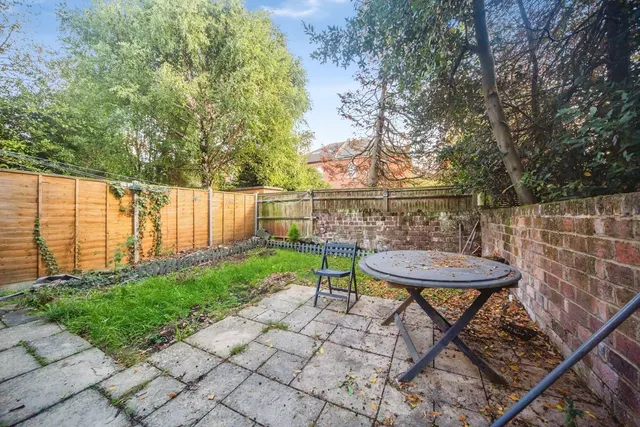 Eastbourne Avenue, Upper Shirley, SO15, photo 2