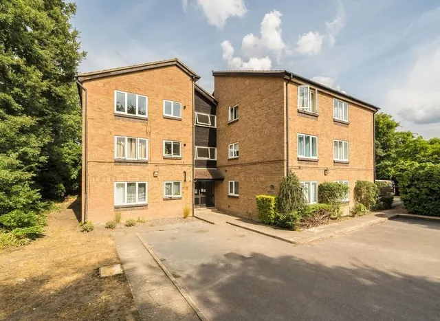 Surbiton Hill Park, Surbiton, KT5, photo 1