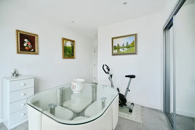 South Coast Road, Peacehaven, BN10, photo 3