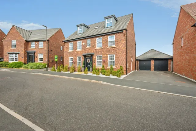 Hargate Lane, Newton Solney, DE15, photo 1