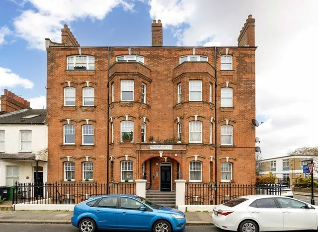 Photo 3 — Musard Road, West Kensington, W6