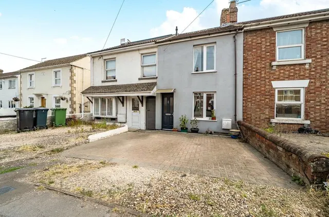 Beechcroft Road, Swindon, SN2, photo 1