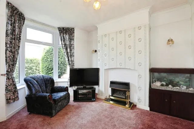 Photo 2 — St Andrews Avenue, CREWE, Cheshire, CW2