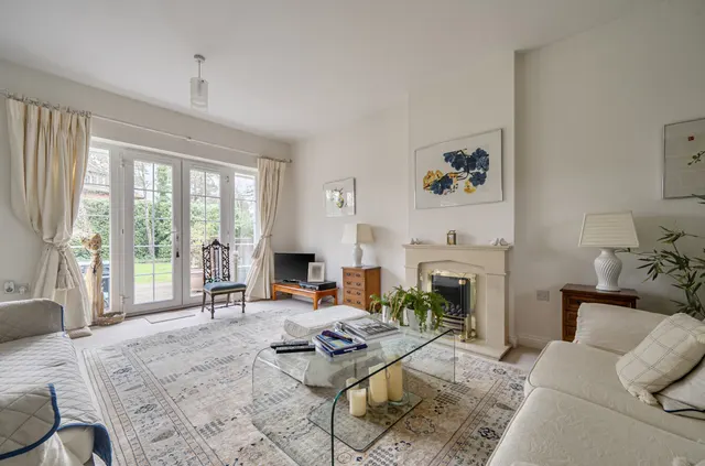 Wood Road, Hindhead, GU26, photo 2