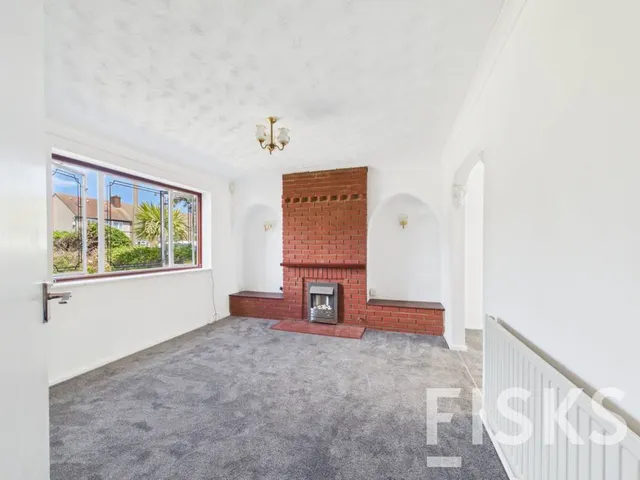 Rosewood Avenue, Hornchurch, RM12, photo 3