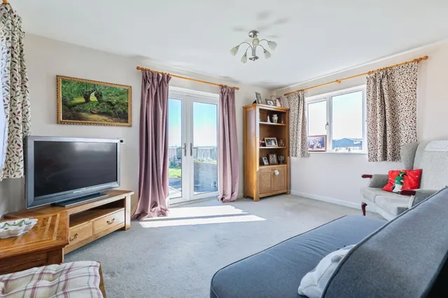 Herne Road, Huntingdon, PE26, photo 3