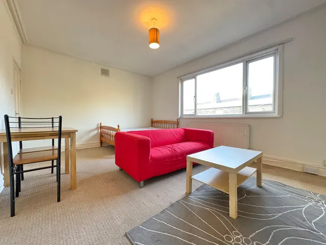 Heathfield Terrace, Headingley, LS6, photo 2