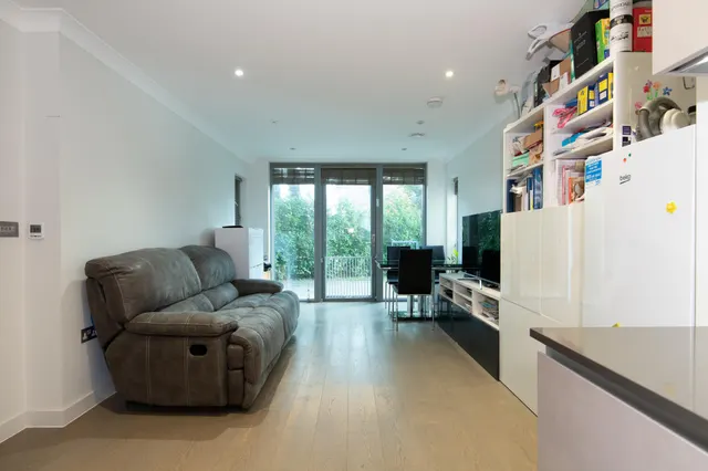 Photo 2 — Flat 2, Bellham Court, 1 Hope Close, London