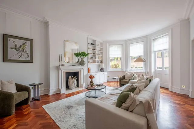 Photo 2 — Campden Hill Court, Campden Hill Road, London, W8 7HN