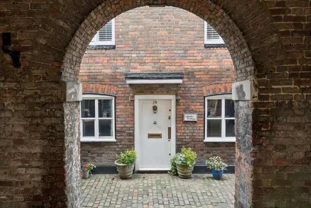 Amersham, HP7, photo 1