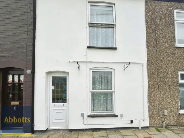 Gladstone Road, King's Lynn, photo 1