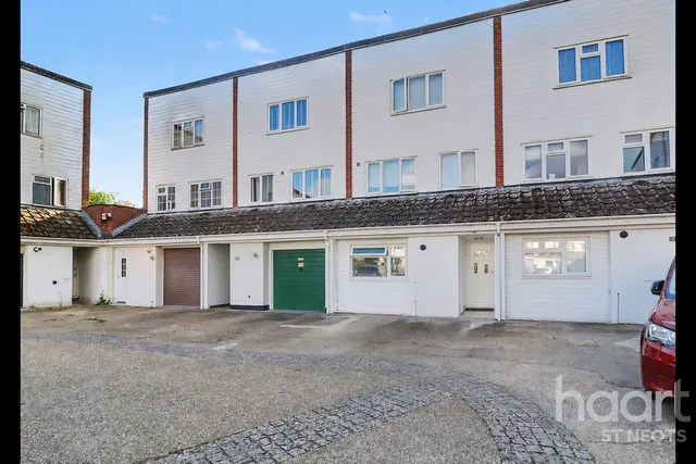 Nene Road, Huntingdon, PE29, photo 2