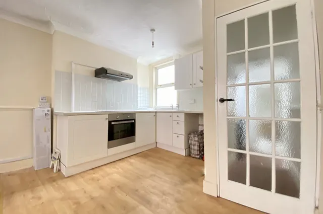 Town Centre, Ringwood, BH24, photo 1