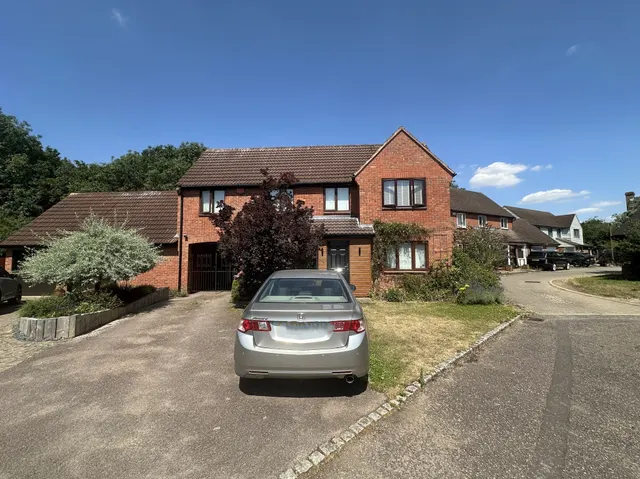 Photo 2 — Rudchesters, Bancroft, Milton Keynes