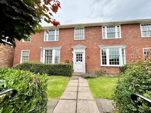 Browns Lane, Handbridge, CH4, photo 1