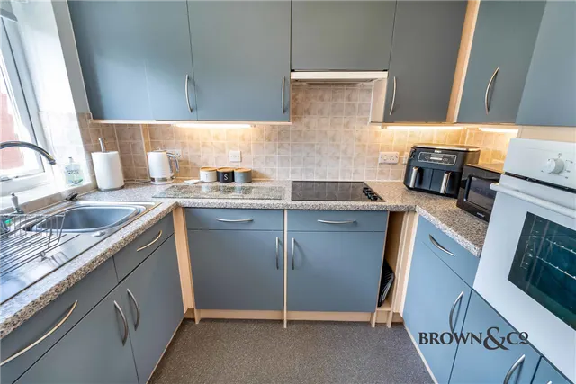 Charter Court, Retford, photo 2
