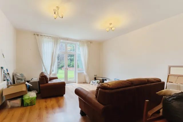 Cearns Road, Oxton, CH43, photo 3