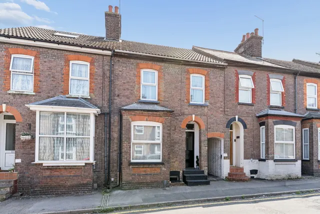Winfield Street, Dunstable, LU6 1LS, photo 1