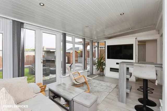 Chatsworth Close, Loughborough, LE12, photo 2