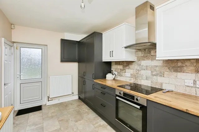 Suffolk Avenue, Derby, DE21, photo 2
