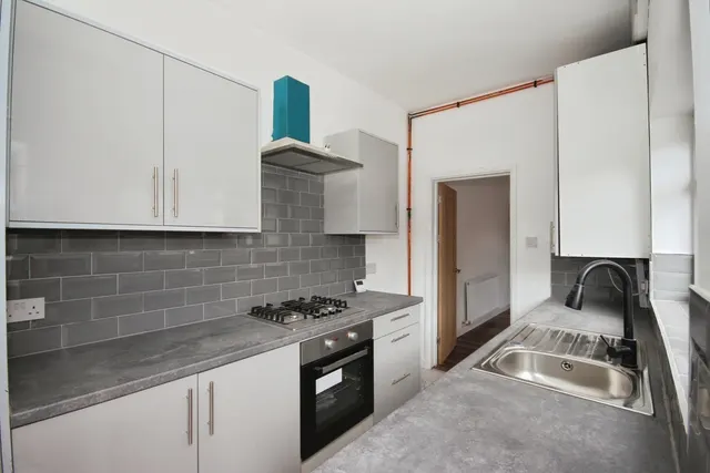 Photo 3 — Broomfield Road, Coventry, West Midlands, CV5