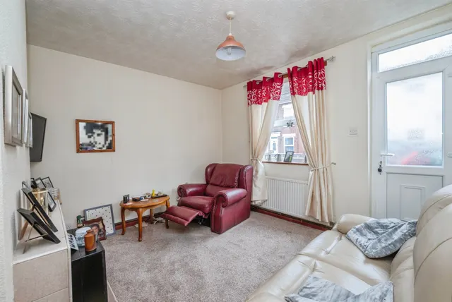 Century Road, Great Yarmouth, NR31, photo 2