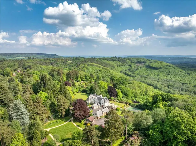 Marley Common, Haslemere, Surrey, GU27 3PT, photo 1