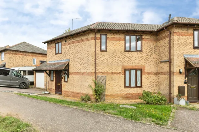 Mallard Drive, Woodford Halse, NN11, photo 1