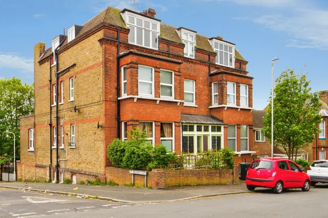 24 Approach Road, Margate, photo 1