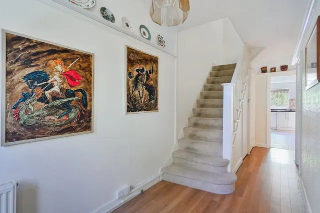 Photo 2 — Chestnut Avenue, Ewell, Surrey, KT19 0SY