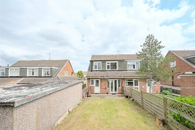 Linton Drive, Leeds, LS17, photo 1