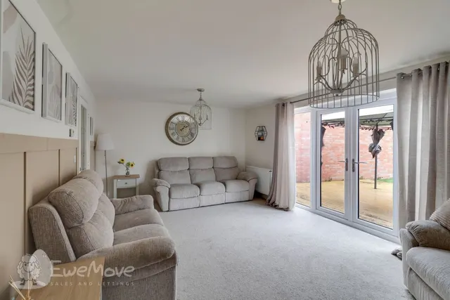 Birchfield Way, Telford, TF3, photo 2