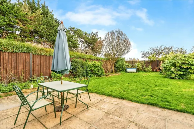 Outerwyke Road, Bognor Regis, PO22, photo 2