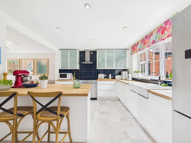 Shoveller Drive, Apley, TF1, photo 2