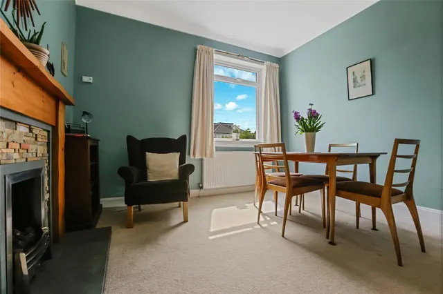 Photo 3 — Stuart Avenue, Rutherglen, Glasgow, South Lanarkshire, G73