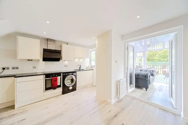 Photo 3 — South Parade, Morley, West Yorkshire, LS27
