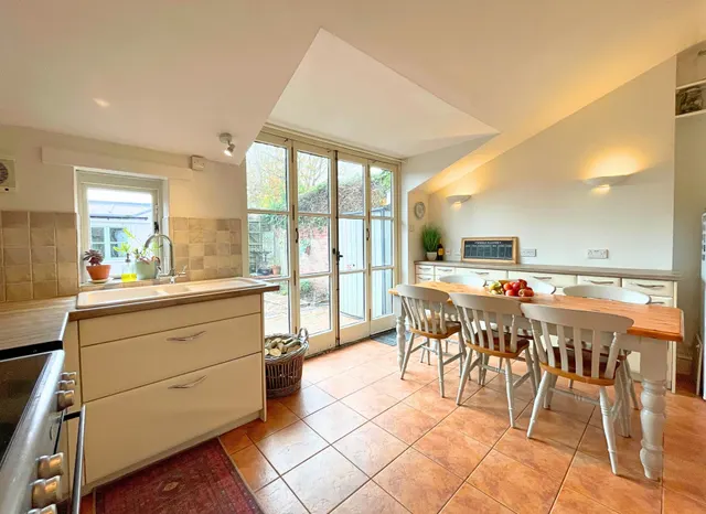 St John Street, Monmouth, NP25, photo 3