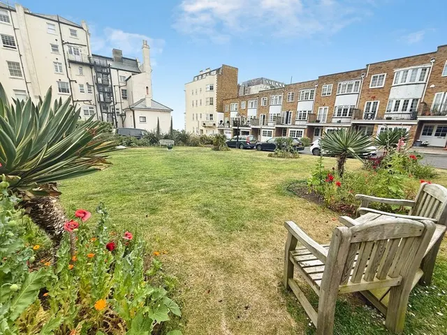 Photo 2 — Seymour Square, Brighton, East Sussex, BN2