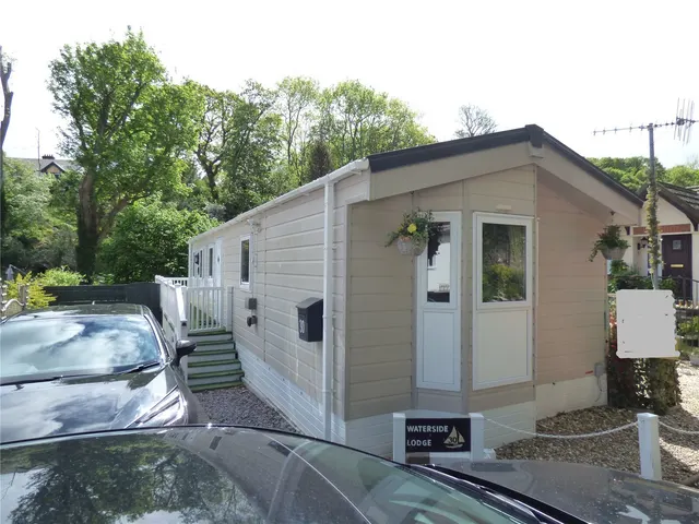 Hendre Road, Conwy, LL32, photo 1