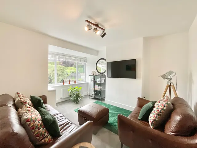 Birkholme Drive, Stoke-On-Trent, ST3, photo 3
