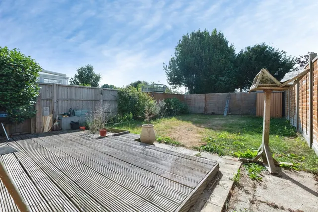 Photo 2 — Spetisbury Close, Bournemouth