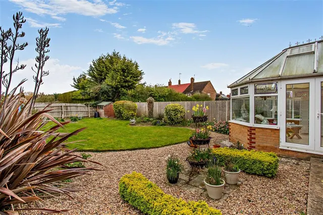 Welmore Road, Glinton, PE6, photo 3