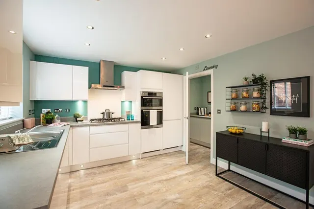 Bullens Green Lane, Colney Heath, AL4, photo 2