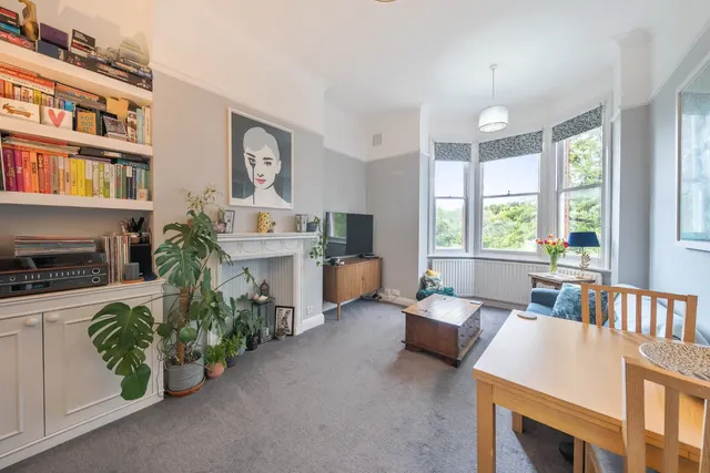 Kennington Park Place, Kennington, London, SE11, photo 1