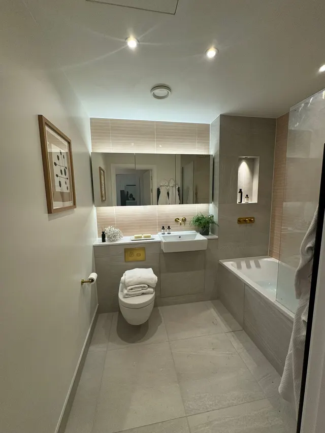 Photo 3 — Flat 1, Waterview House, Wembley