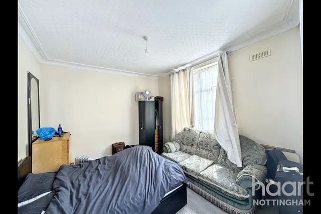Hazelwood Road, Nottingham, NG7, photo 2