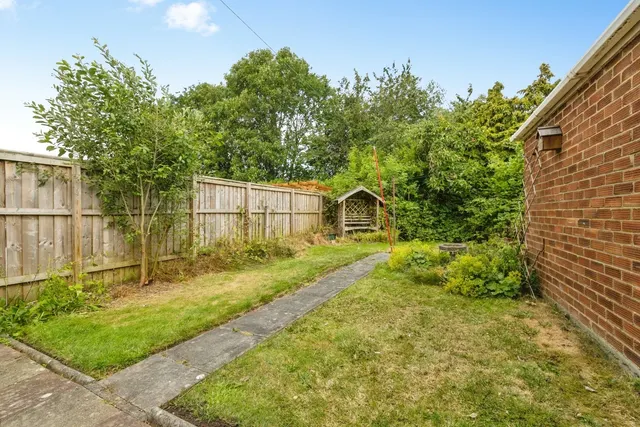 Photo 2 — Emsworth Drive, Eaglescliffe, Stockton-on-Tees, TS16